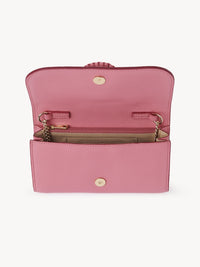 OK PORTE_Portefeuille chaîne Hana en cuir - Pushy Pink