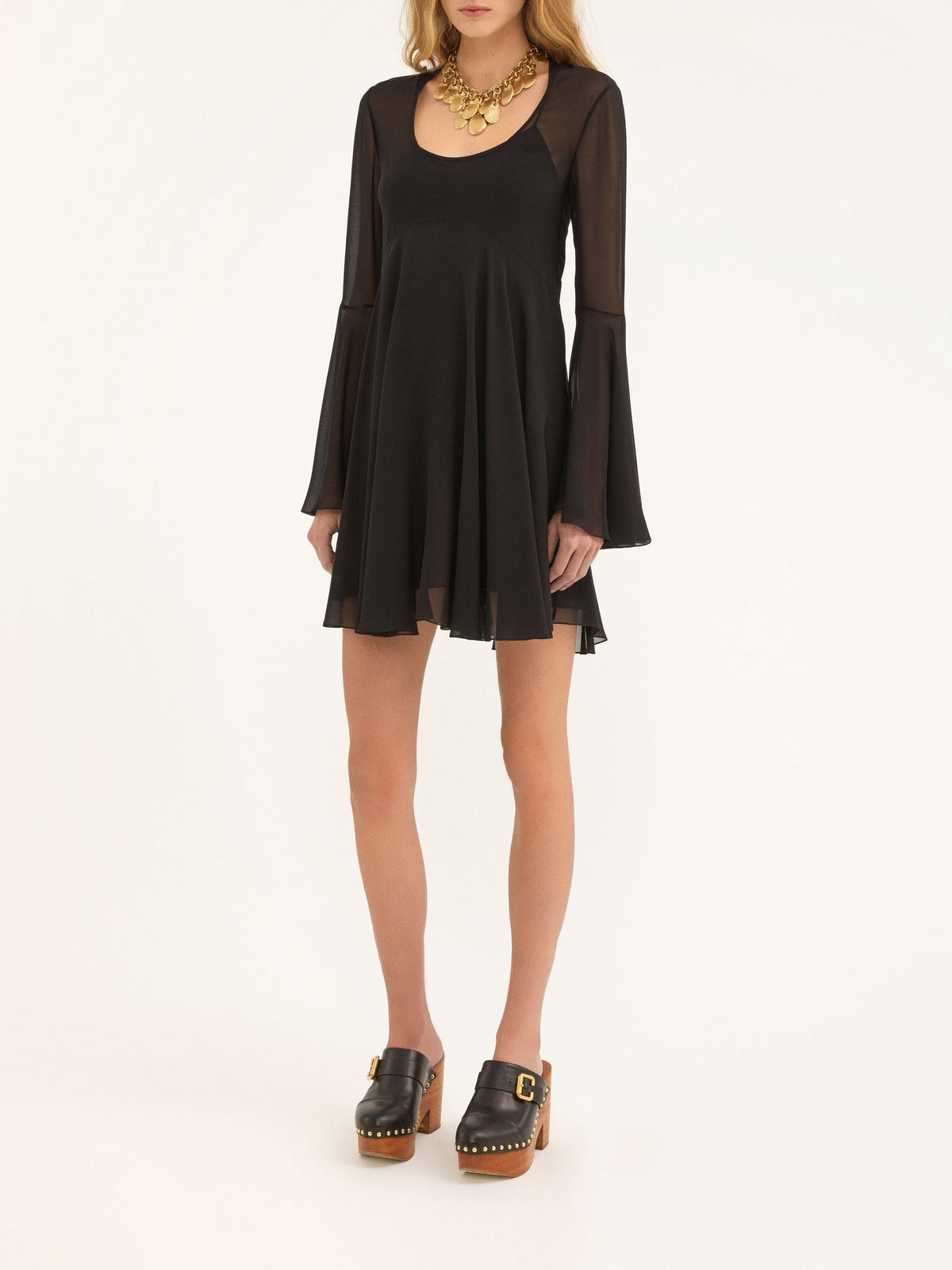 OK PORTE_Robe courte évasée en soie - Black