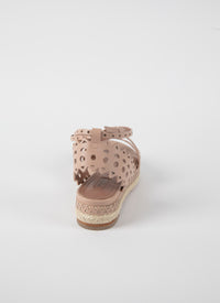 Flat openwork espadrilles in leather - Nude